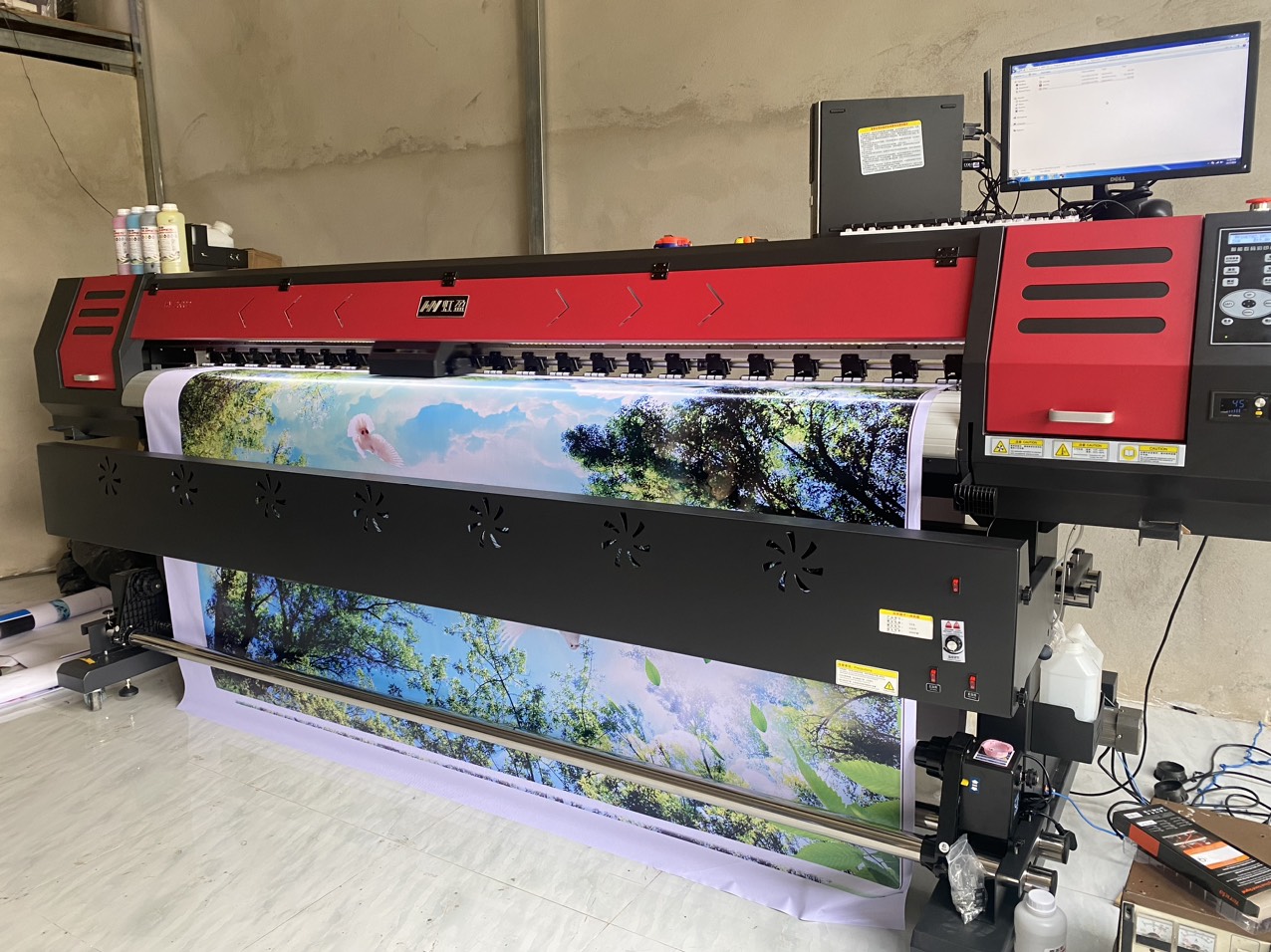 Bàn Giao Máy In Bạt Khổ Lớn 2m5 Tại Bến Cát - Bình Dương 2 z4950947953804 f52d8d778432ad4a61c8642114ec6f04