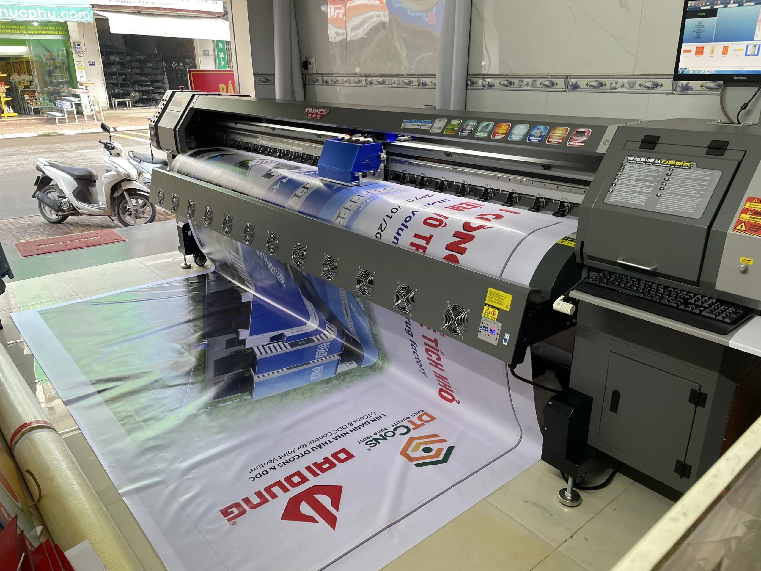 Bàn giao Máy In Bạt khổ 3m2 Taimes T5S về Bình Định 5 z5060612894119 24054bf4c23580fb97b5d65f09544b98 scaled