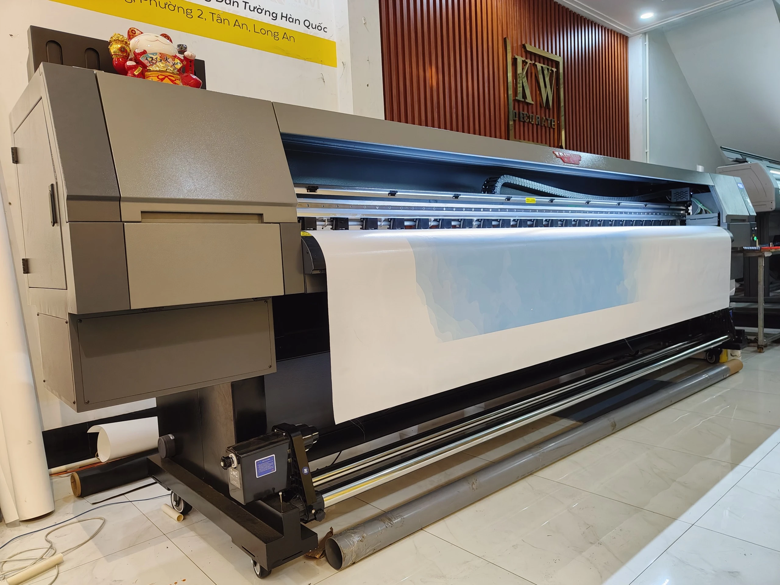 z5260108530765 4b389b02bcff143f6234ae37a7898663