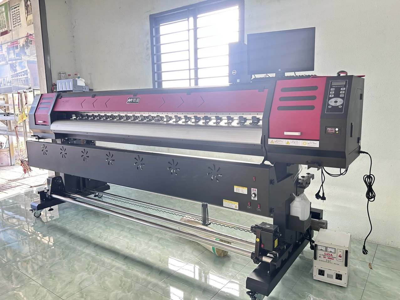 Bàn giao máy in bạt khổ lớn 2m5 đầu phun i3200 tại Bà Rịa 10 z5260120083868 ab916afbe43914fa2cf250f8700edb3f