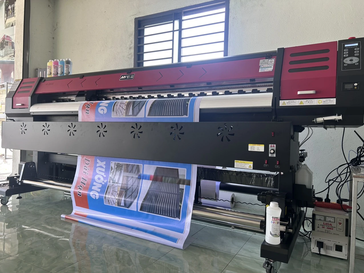 Bàn giao máy in bạt khổ lớn 2m5 đầu phun i3200 tại Bà Rịa 11 z5260120085257 0414bfead7d0883b2afb9565edc4e570