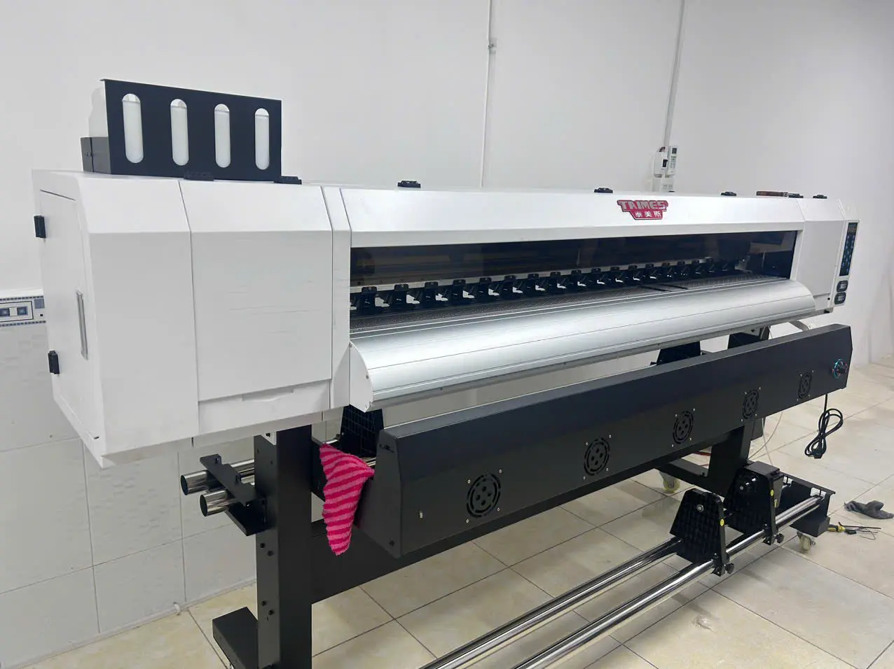 Bàn giao máy in Taimes 1m8 đầu phun i3200 về Cần Thơ 2 57cf18bc2703845ddd12