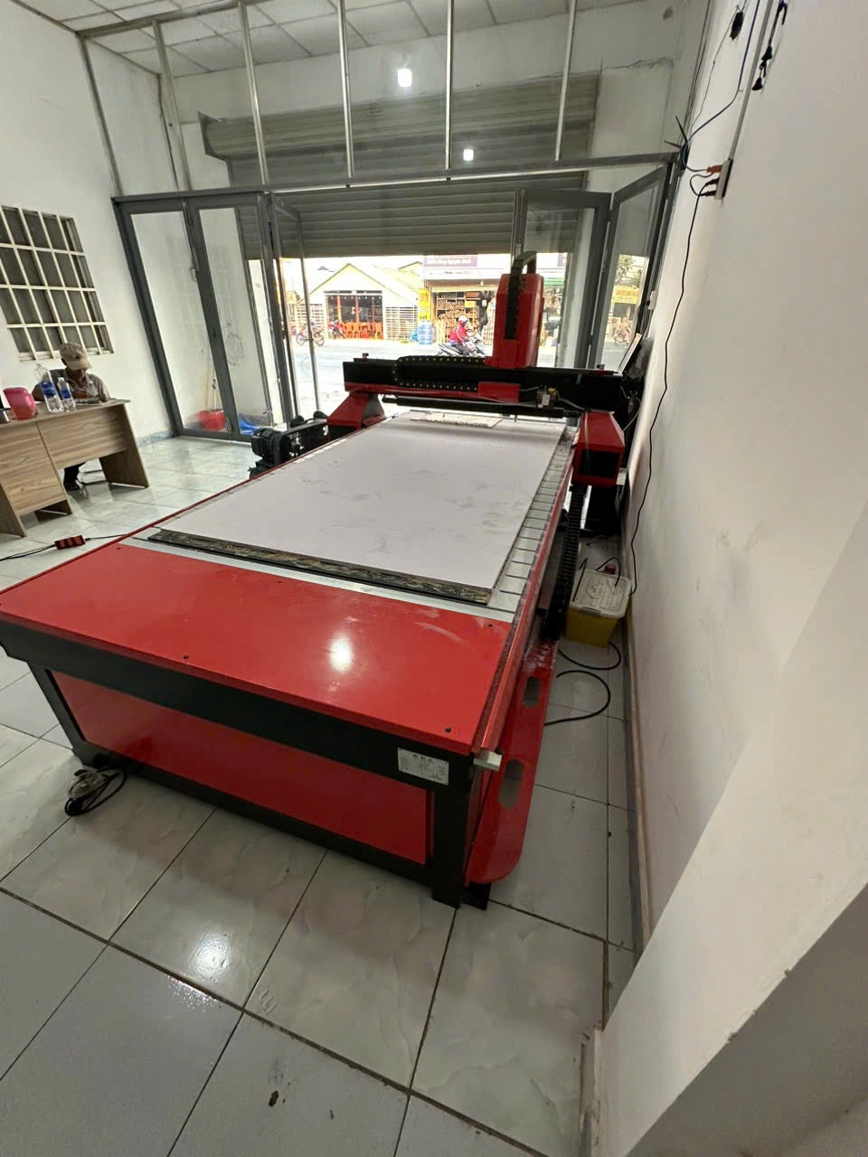 Bàn giao máy Cắt cnc 1325 tại Long An 3 z6008572208046 37046351660d8c571f368b929b94ee7e