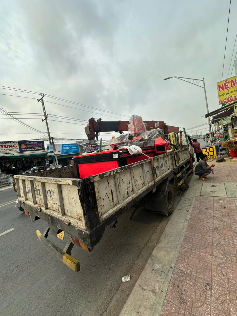 Bàn giao máy Cắt cnc 1325 tại Long An 4 z6008572214209 3268a27d558ddafd2f87d2696fa16960